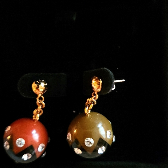 Louis Vuitton Elegant Gold and Black Earrings with Crystal Accents - Picture 2 of 3